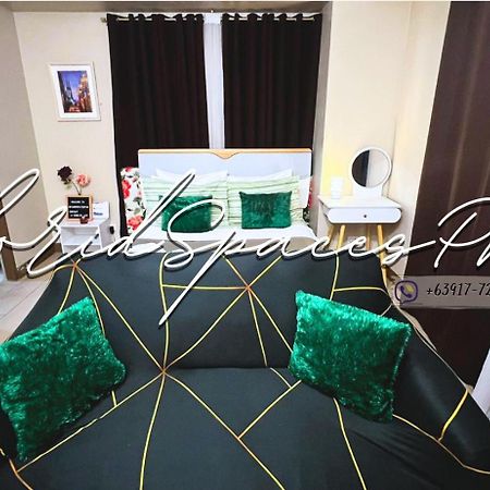 Two Palm Tree Villas Condominium - Studio 8Th Fl With Balcony - Across Terminal 3 Airport 帕赛 外观 照片
