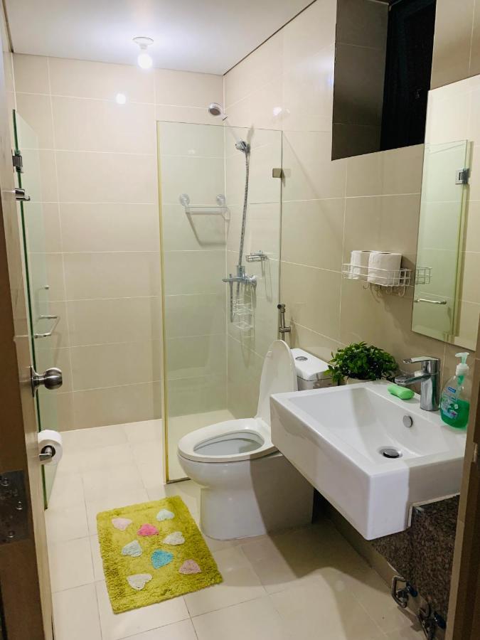 Two Palm Tree Villas Condominium - Studio 8Th Fl With Balcony - Across Terminal 3 Airport 帕赛 外观 照片